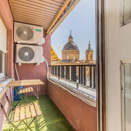 Your Large Family In Apartment *