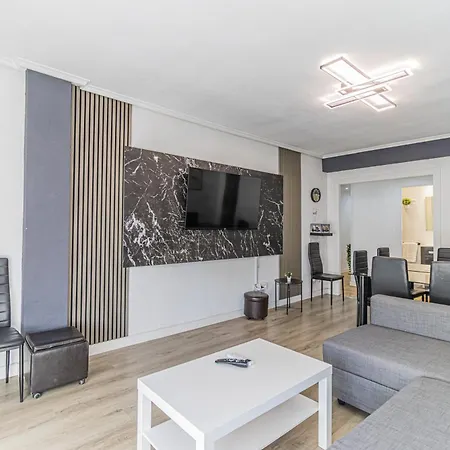 Your Large Family In Zaragoza