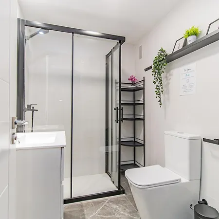 Your Large Family In * Zaragoza