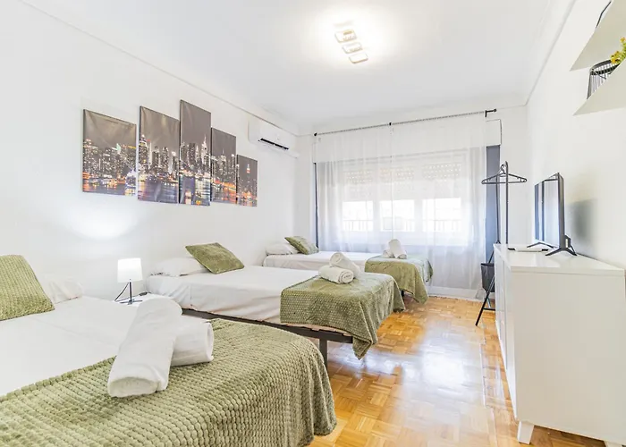 아파트 Your Large Family In 사라고사